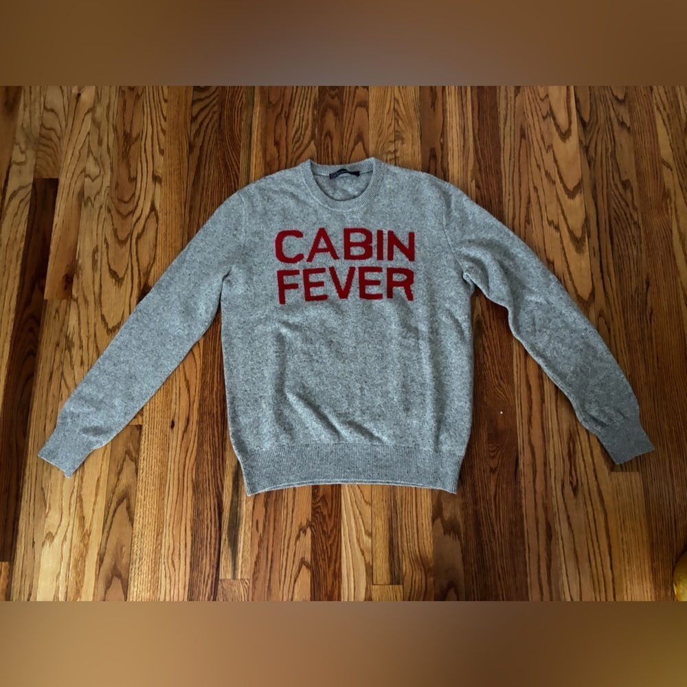 GAP Gray Crewneck Sweater Cabin Fever - Large